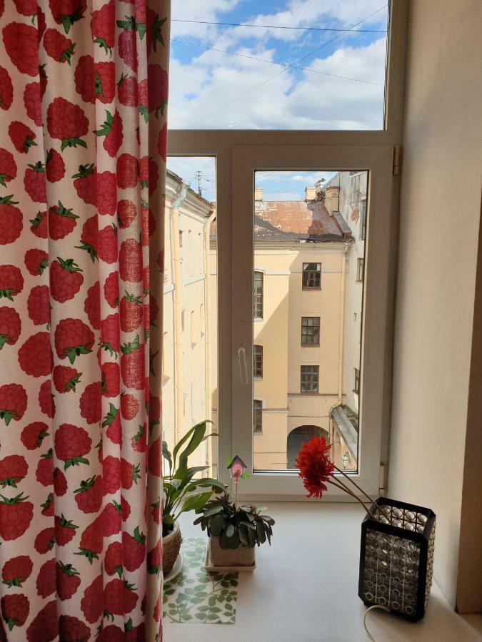 Arina Rodionovna Hostel Sankt Petersburg Zewnętrze zdjęcie