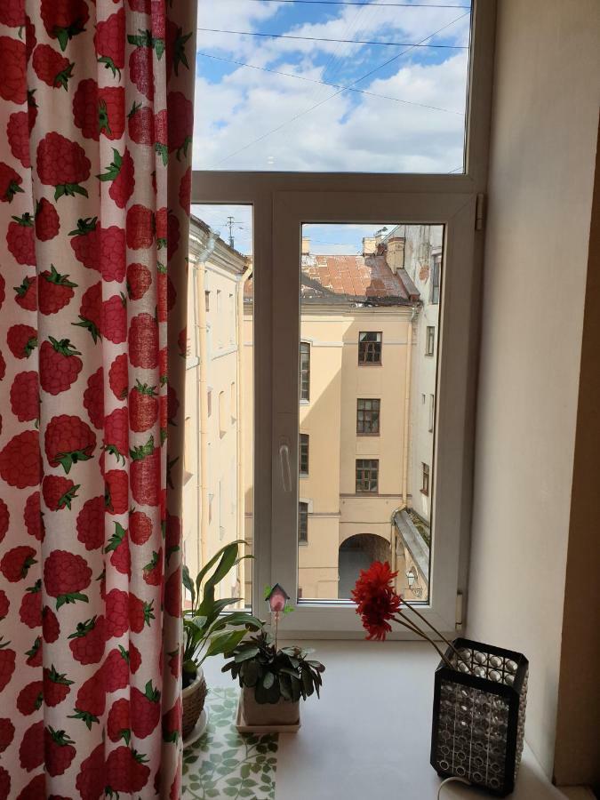 Arina Rodionovna Hostel Sankt Petersburg Zewnętrze zdjęcie